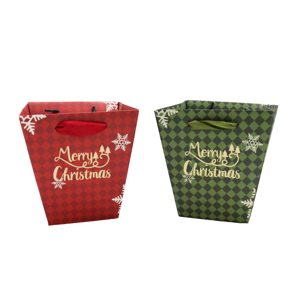 Christmas Checkered Waterproof Cardboard Flower Bag with Satin Ribbon Handles - Image 6